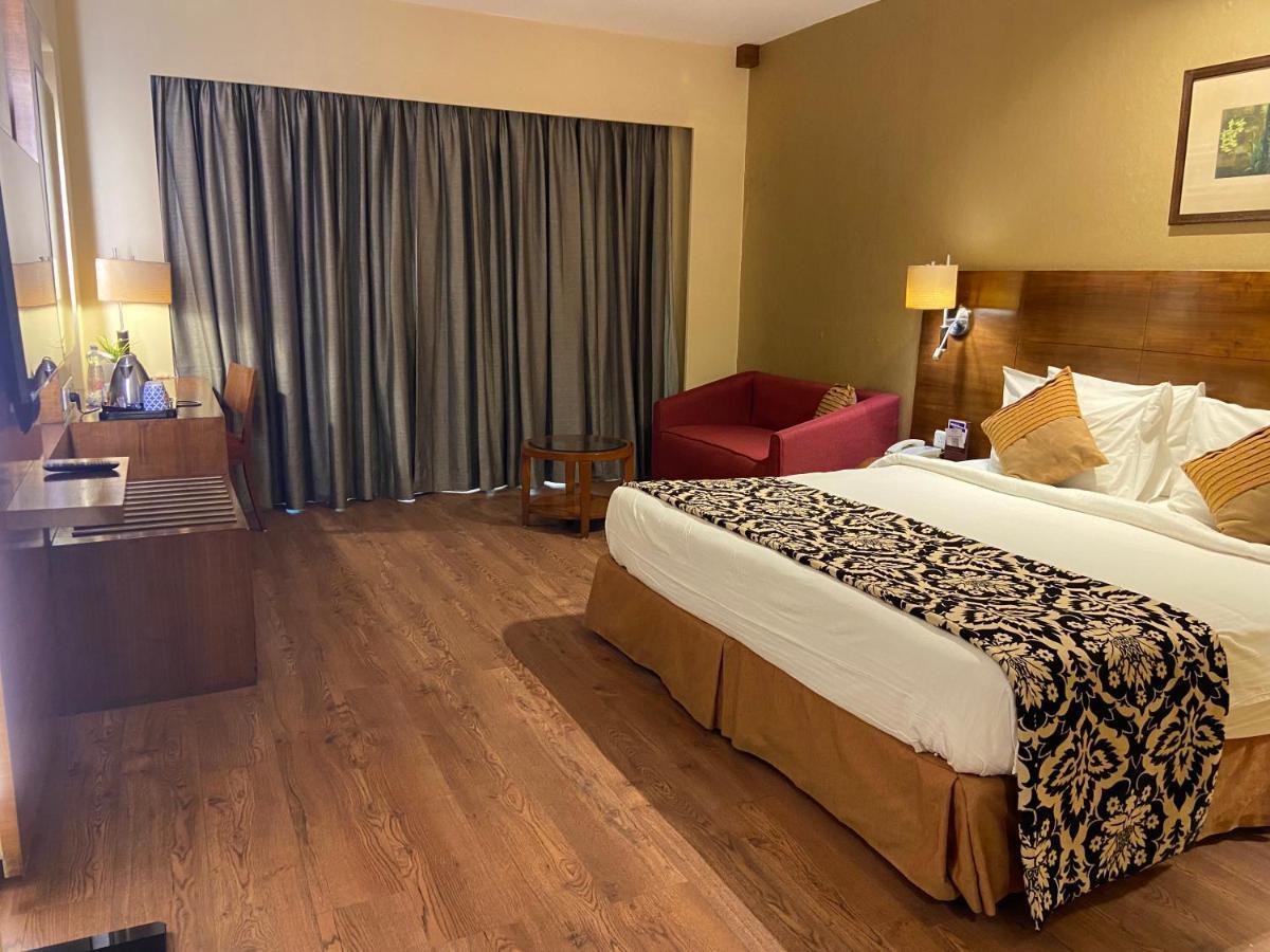 Fortune Select Exotica, Navi Mumbai - Member Itc Hotels' Group Extérieur photo