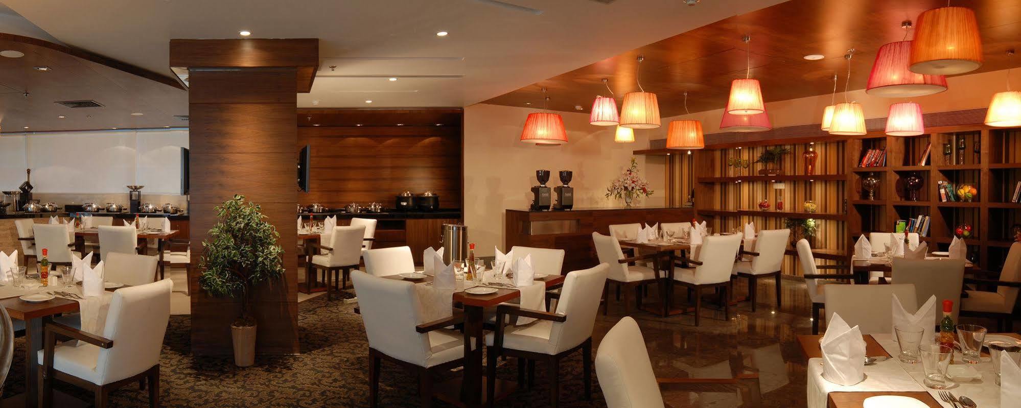 Fortune Select Exotica, Navi Mumbai - Member Itc Hotels' Group Extérieur photo